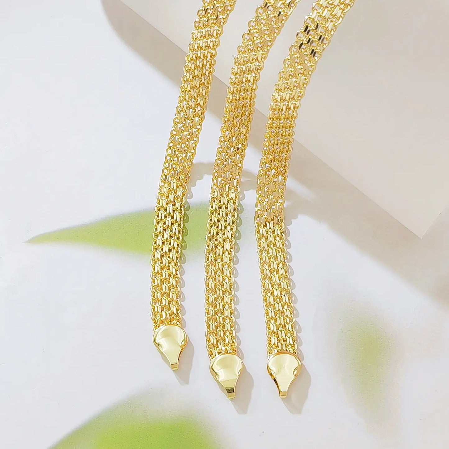 18K Gold Plated Wide Mesh Chain Bracelet for Women, 8.07 Inch Braided Weave Link Bracelet with Lobster Clasp, Dainty Non-Tarnish Gold Jewelry Gift for Daily Wear