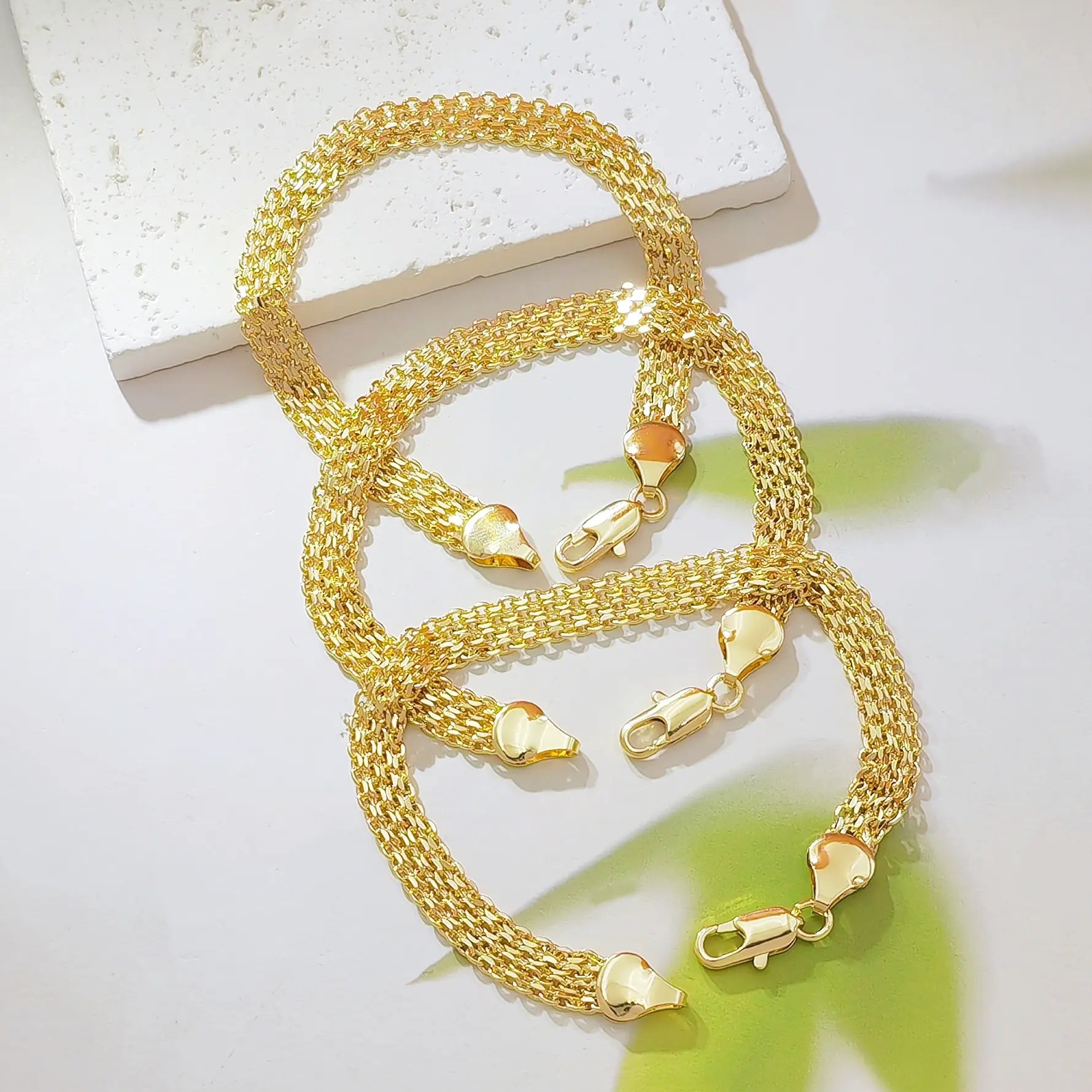 18K Gold Plated Wide Mesh Chain Bracelet for Women, 8.07 Inch Braided Weave Link Bracelet with Lobster Clasp, Dainty Non-Tarnish Gold Jewelry Gift for Daily Wear